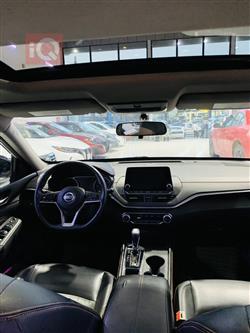 نیسان ئەلتیما